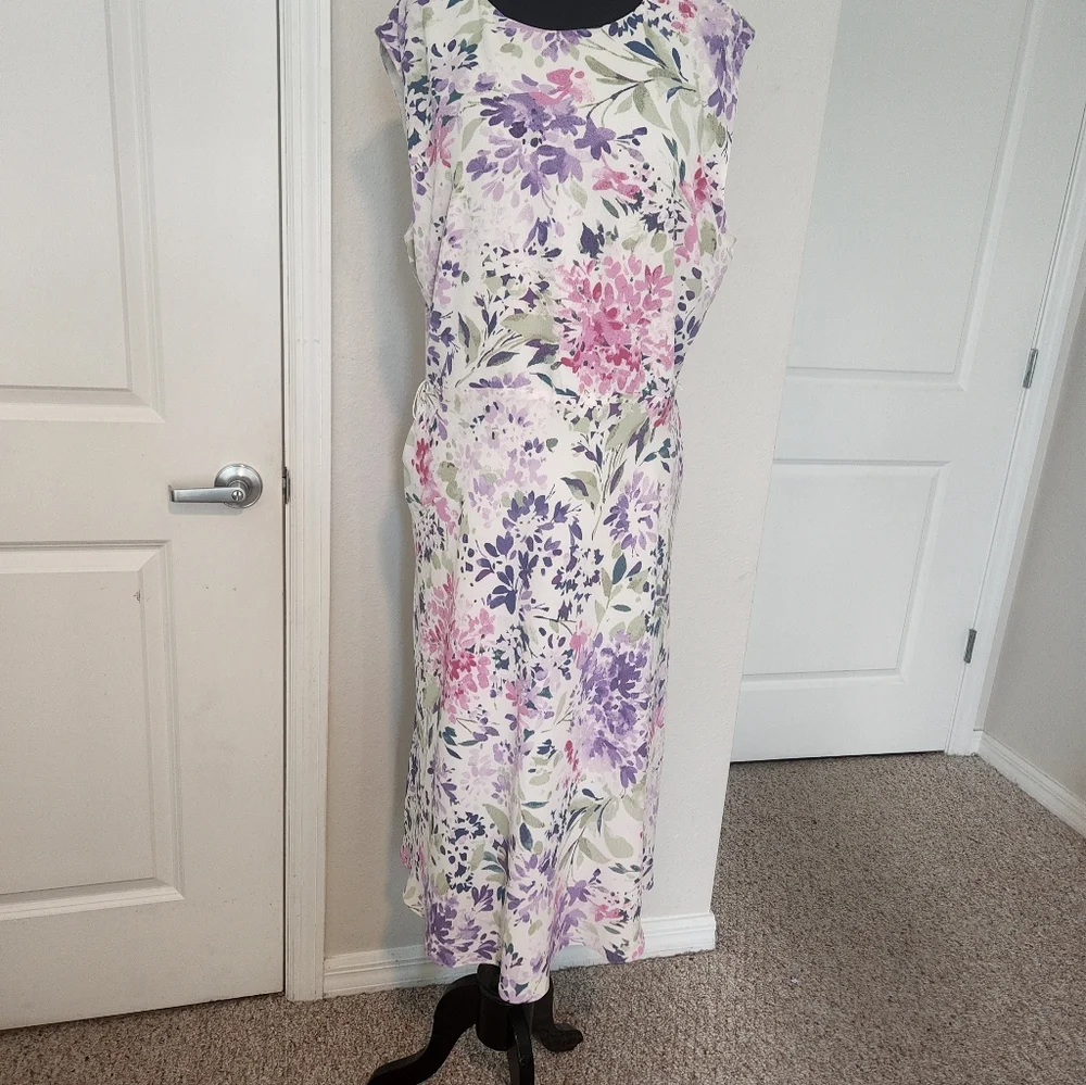 Floral Sleeveless Dress